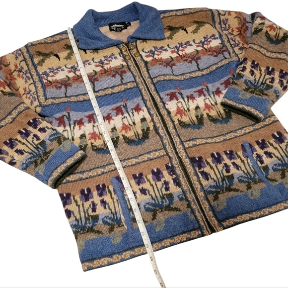 Vintage Icelandic Design Wool Granny Cottage Sweater Flowers Birds Nordic - Picture 6 of 12